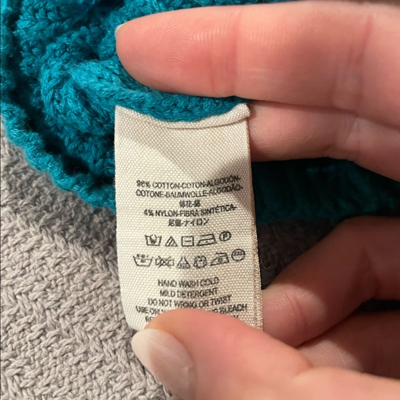 Free people asymmetrical sweater - Picture 3 of 4